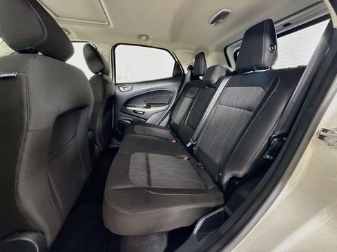 Used 2019 Ford EcoSport SE FWD image 25