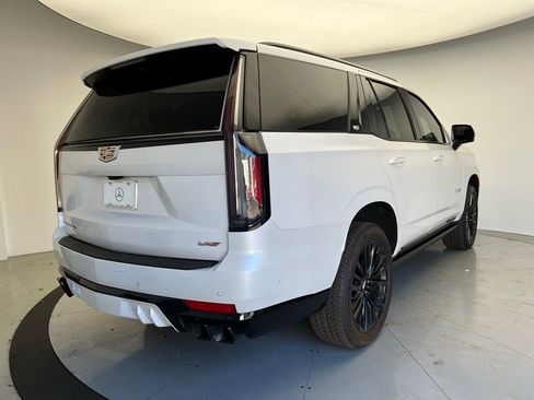 Used 2023 Cadillac Escalade V w/ LPO, Floor Liner Package image 3