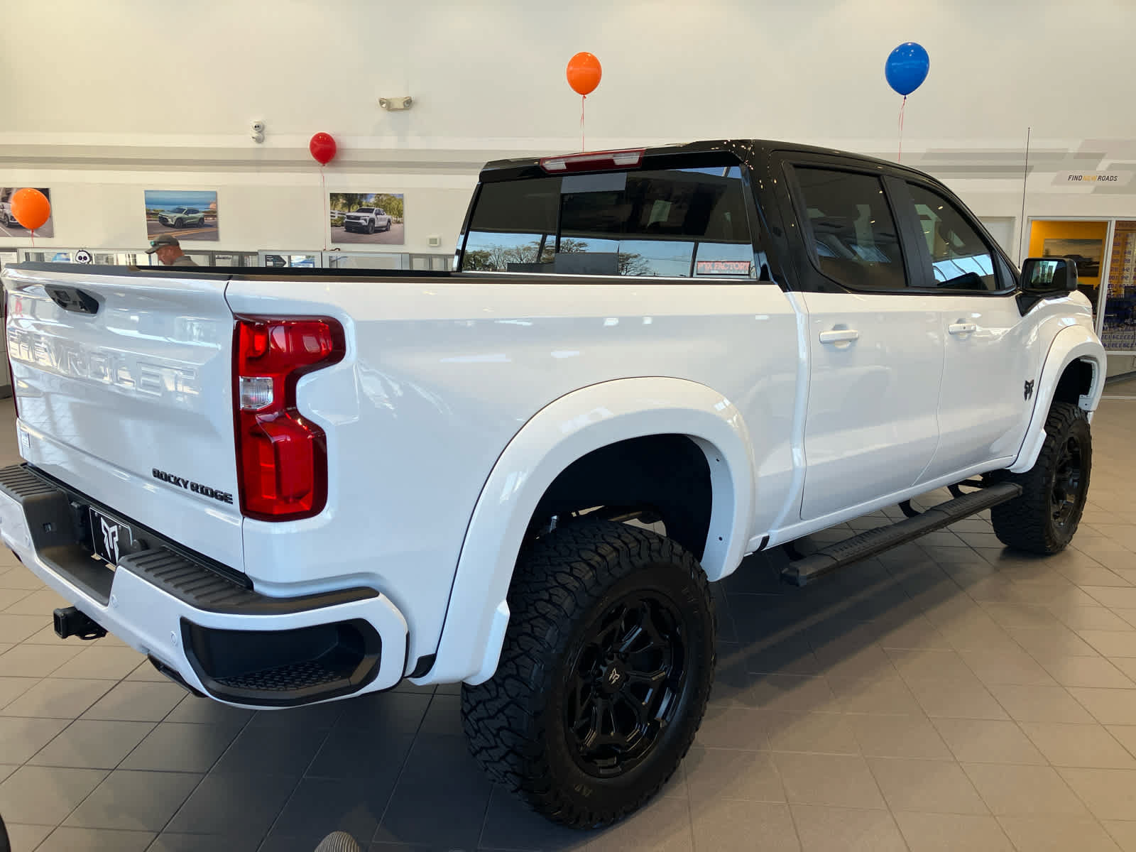 New 2026 Chevrolet Silverado 1500 RST AWD/4WD image 8