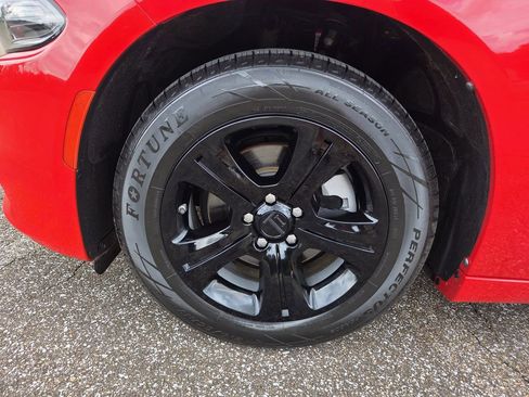 Used 2022 Dodge Charger SXT RWD image 38