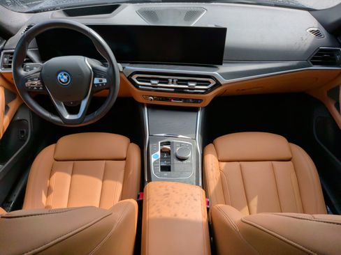 Certified 2023 BMW i4 eDrive35 RWD image 31