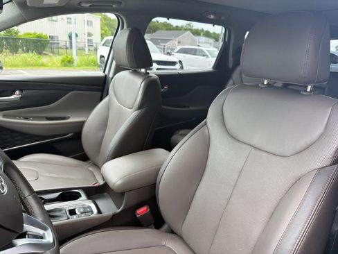 Used 2019 Hyundai Santa Fe AWD image 12