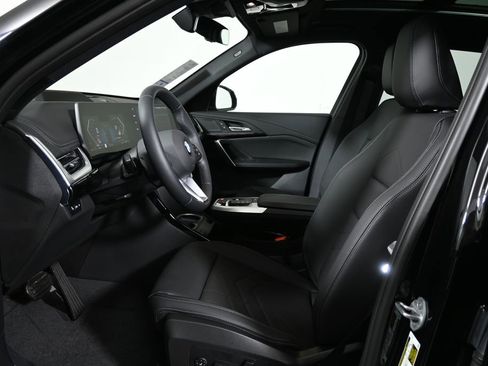 New 2026 BMW X1 xDrive28i w/ Technology Package image 3