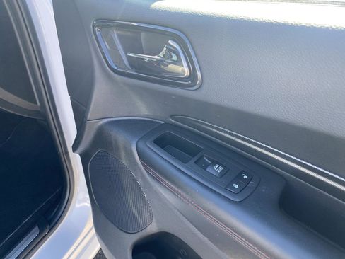 Used 2025 Dodge Durango GT image 32