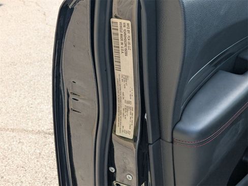 Used 2024 Dodge Durango GT image 33