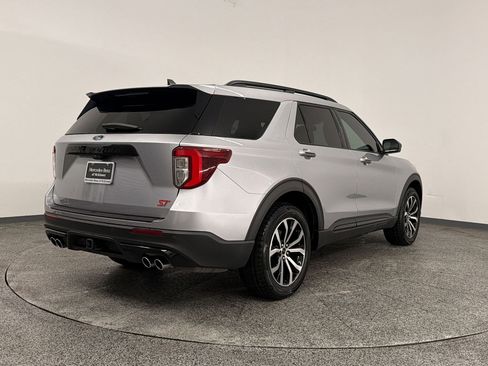 Used 2022 Ford Explorer ST AWD/4WD image 8