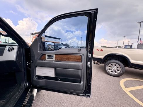 Used 2014 Ford F150 Lariat w/ Equipment Group 501A Mid AWD/4WD image 31
