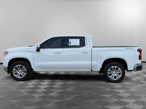 Used 2025 Chevrolet Silverado 1500 LTZ AWD/4WD image 2
