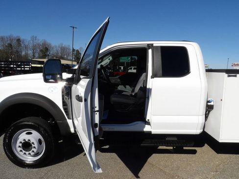 Used 2024 Ford F450 XL w/ Snow Plow Prep Package image 13