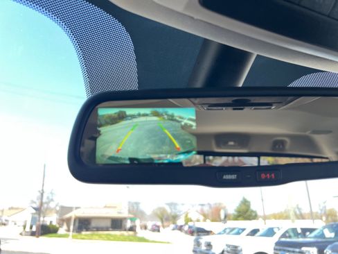 Used 2015 RAM 3500 Laramie Longhorn image 17