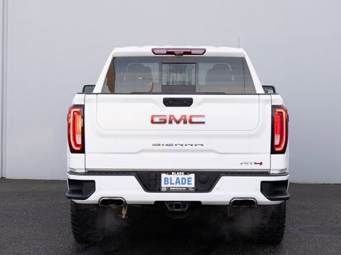 Used 2023 GMC Sierra 1500 AT4 w/ Technology Package image 26