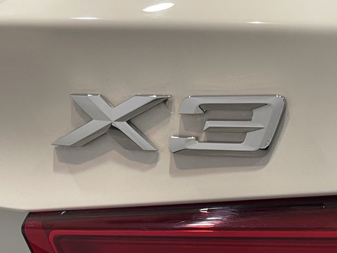 Used 2018 BMW X3 xDrive30i AWD/4WD image 24