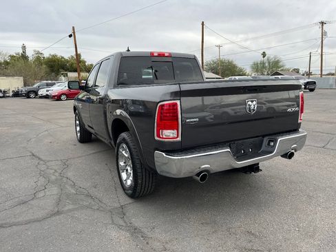 Used 2017 RAM 1500 Laramie image 7