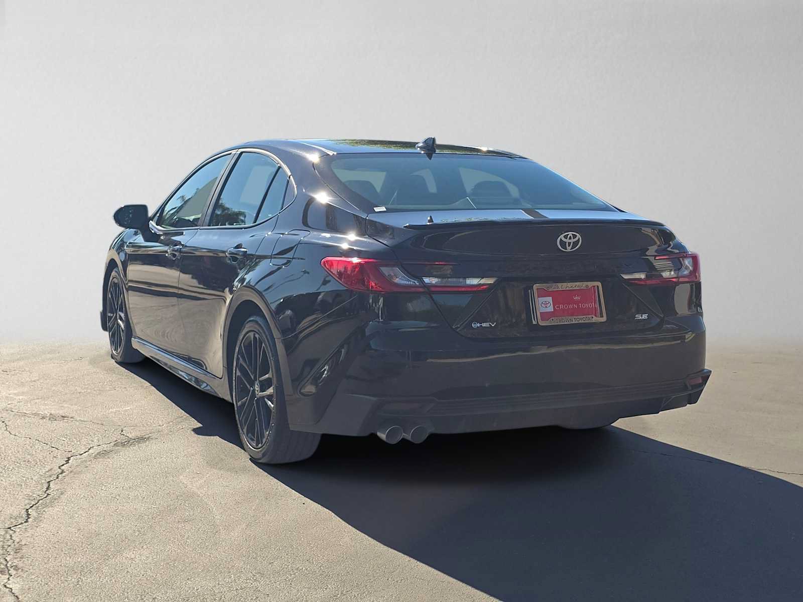Certified 2026 Toyota Camry SE FWD image 5