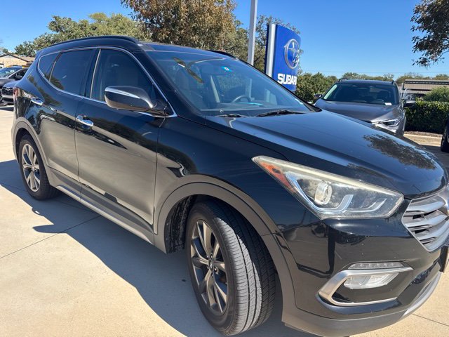 Used 2017 Hyundai Santa Fe Sport FWD image 1