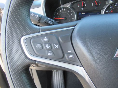Used 2023 Chevrolet Equinox LS w/ LS Convenience Package FWD image 22