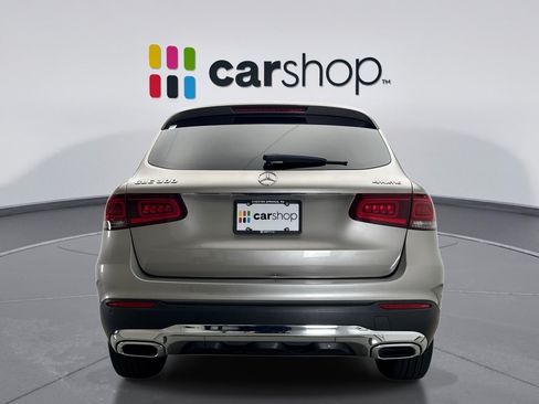 Used 2021 Mercedes-Benz GLC 300 4MATIC image 4