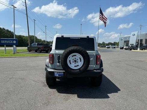 Used 2024 Ford Bronco Heritage Edition AWD/4WD image 5