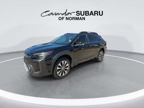 Certified 2025 Subaru Outback Limited AWD/4WD image 4