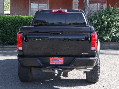 Used 2024 Chevrolet Colorado ZR2 w/ ZR2 Convenience Package III AWD/4WD image 7