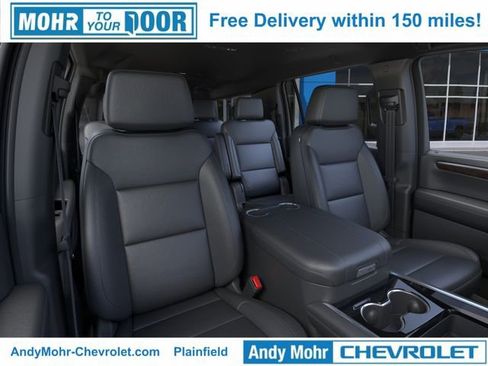 New 2026 Chevrolet Suburban LT w/ Comfort Package AWD/4WD image 21