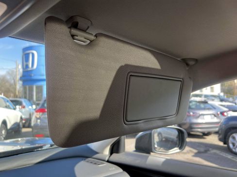 Certified 2023 Honda HR-V LX image 31
