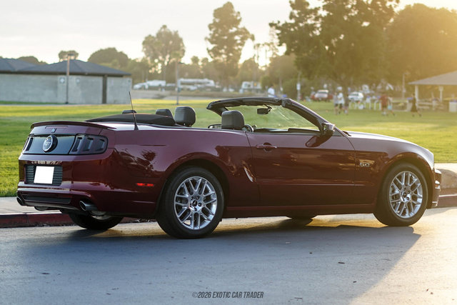 Used 2014 Ford Mustang GT Premium w/ Electronics Package RWD image 7