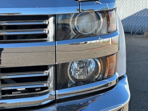 Used 2017 Chevrolet Silverado 2500 LT w/ LT Convenience Package AWD/4WD image 14