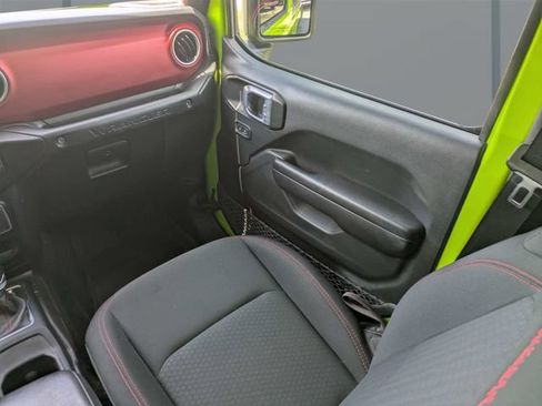 Used 2021 Jeep Wrangler Rubicon AWD/4WD image 17