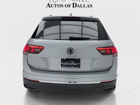 Used 2024 Volkswagen Tiguan SE FWD image 9