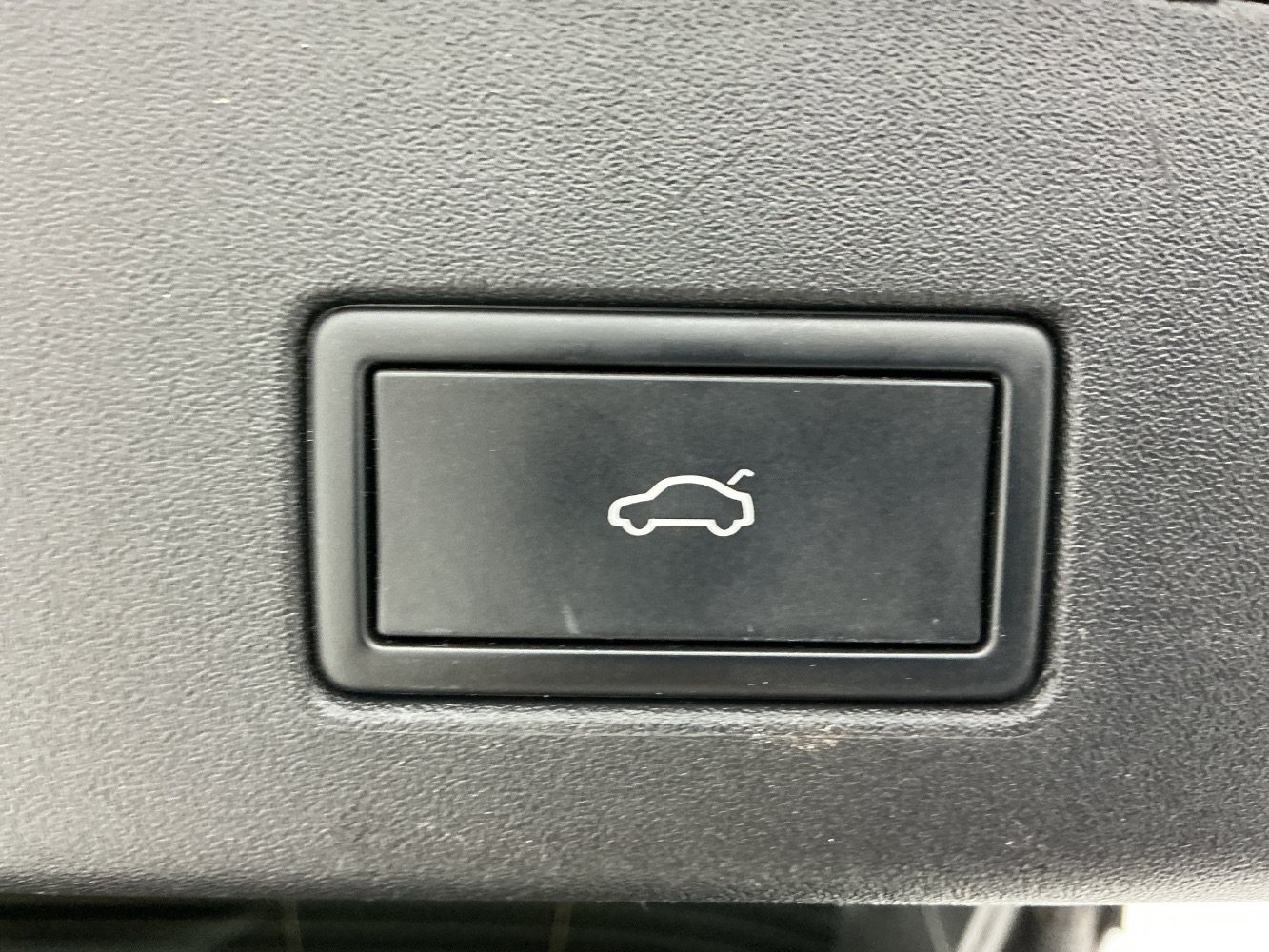 Used 2021 Volkswagen ID.4 Pro S RWD image 45