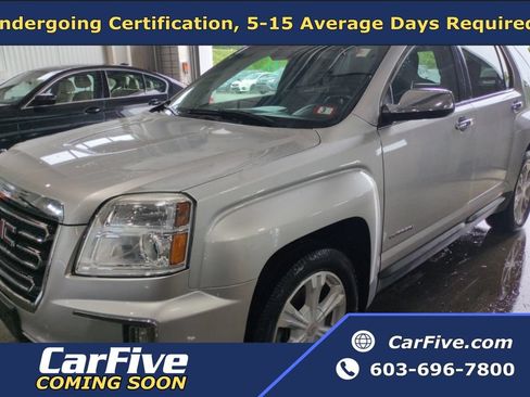 Used 2017 GMC Terrain SLT AWD/4WD image 1