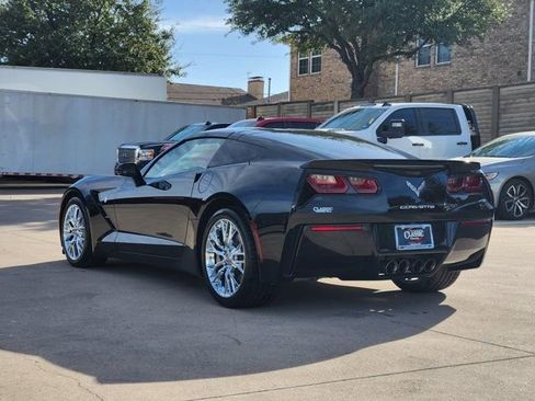 Used 2014 Chevrolet Corvette Stingray Coupe image 3