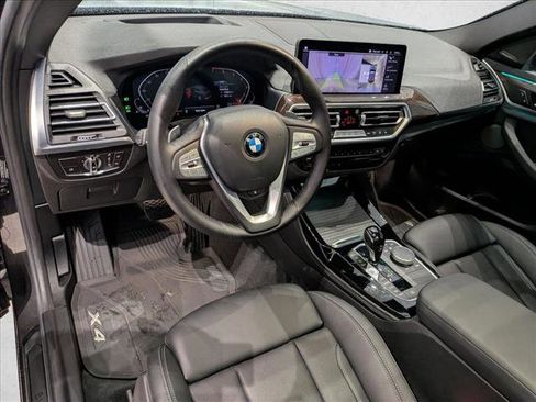 Used 2024 BMW X4 xDrive30i w/ Premium Package image 10