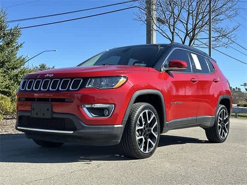 Used 2018 Jeep Compass Limited w/ Navigation Group image 28
