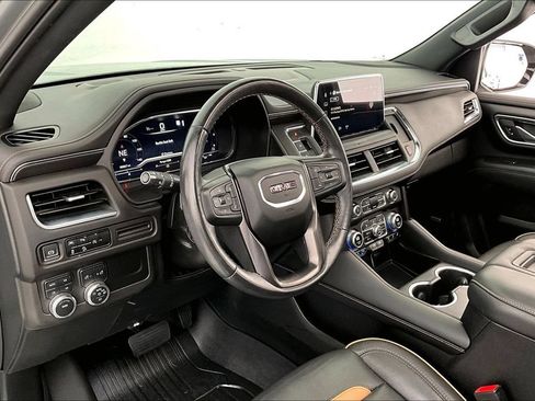 Used 2023 GMC Yukon AT4 AWD/4WD image 16