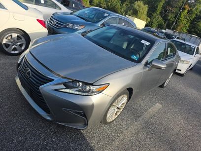Used 2016 Lexus ES 350