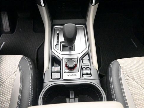 Used 2023 Subaru Forester Premium image 13