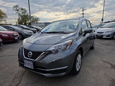 Used 2019 Nissan Versa Note SV FWD image 1