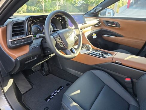 New 2026 Toyota Crown Limited image 25