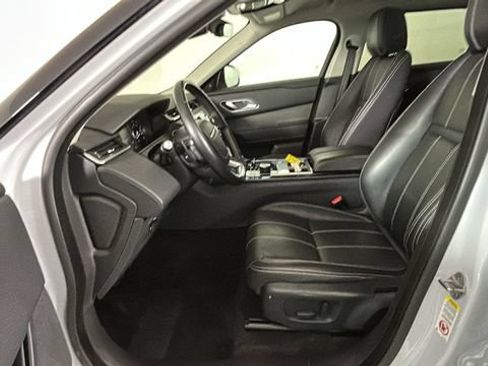Used 2018 Land Rover Range Rover Velar S AWD/4WD image 11