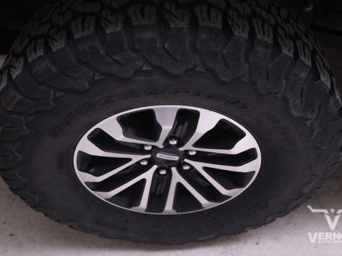 Used 2020 Ford F150 Raptor w/ Equipment Group 801A Mid image 10