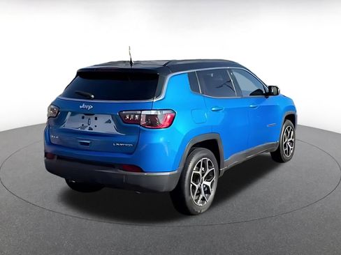 Used 2025 Jeep Compass Limited AWD/4WD image 10