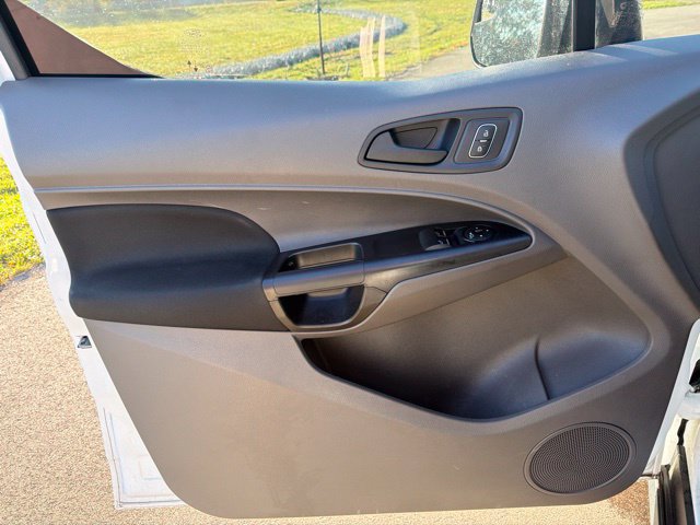 Used 2023 Ford Transit Connect XL FWD image 18