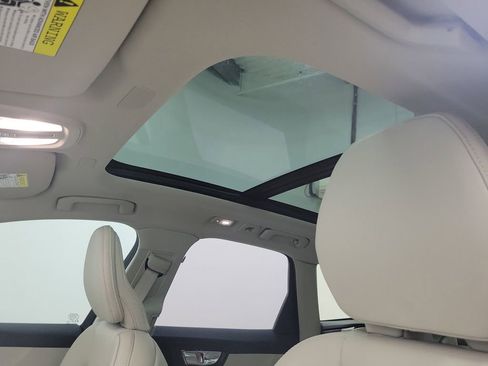New 2026 Volvo XC60 T8 Ultra w/ Protection Package Premier AWD/4WD image 19