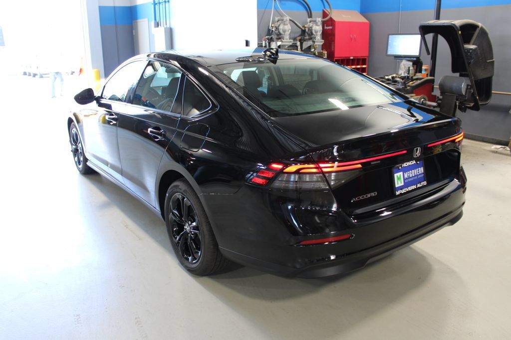 Used 2025 Honda Accord SE image 21