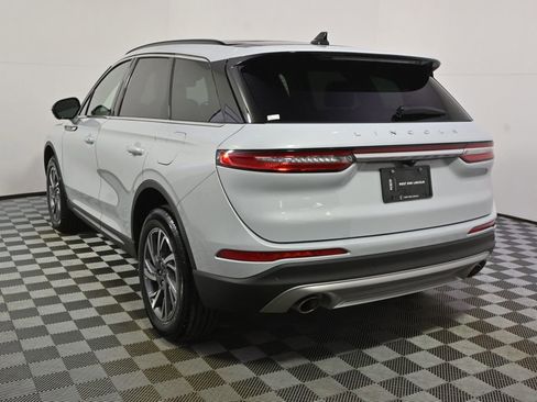New 2026 Lincoln Corsair Premiere AWD/4WD image 4