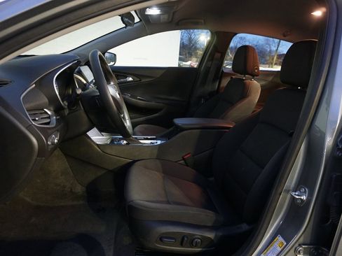 Certified 2024 Chevrolet Malibu LT w/ Sport Edition image 10