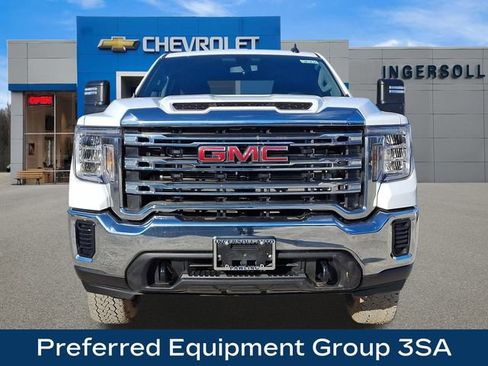 Used 2022 GMC Sierra 2500 SLE image 3