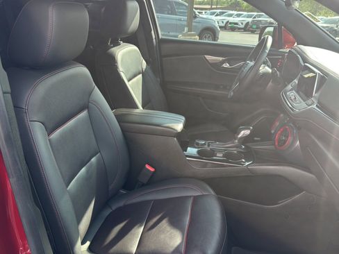 Used 2022 Chevrolet Blazer RS w/ Enhanced Convenience Package image 11